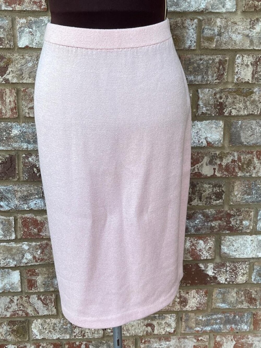 ST JOHN COLLECTION Pink Women's Santana Knit Skirt Size 12 - Picture 2 of 6